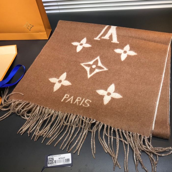 Louis Vuitton Scarf LV00041